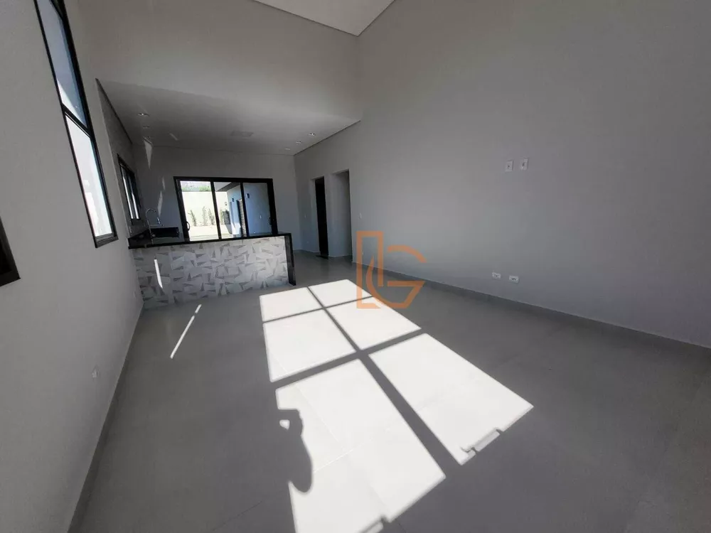 Casa à venda com 3 quartos, 189m² - Foto 3