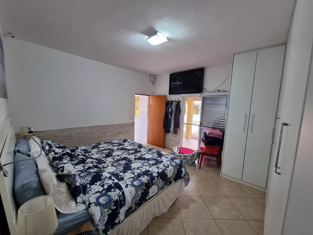 Casa à venda com 2 quartos, 450m² - Foto 19