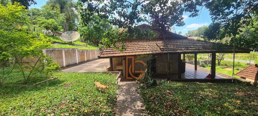 Fazenda à venda com 2 quartos, 161m² - Foto 3