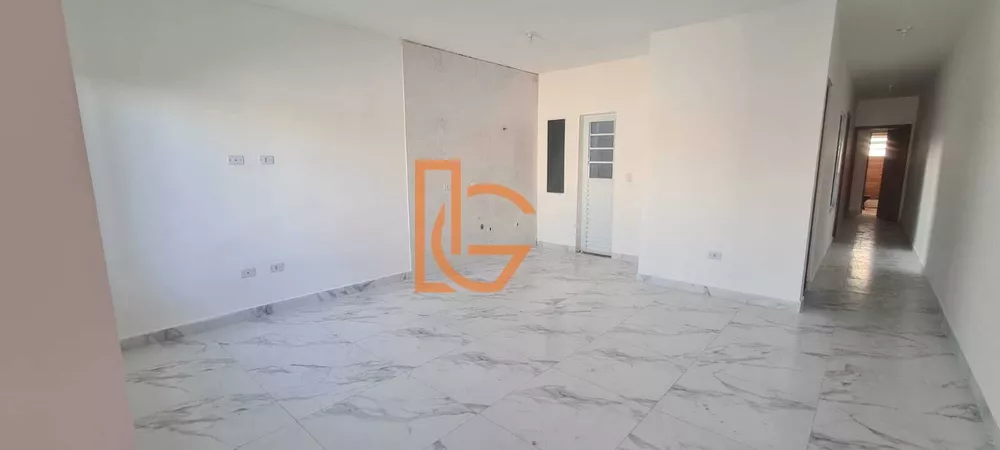 Casa à venda com 2 quartos, 93m² - Foto 2