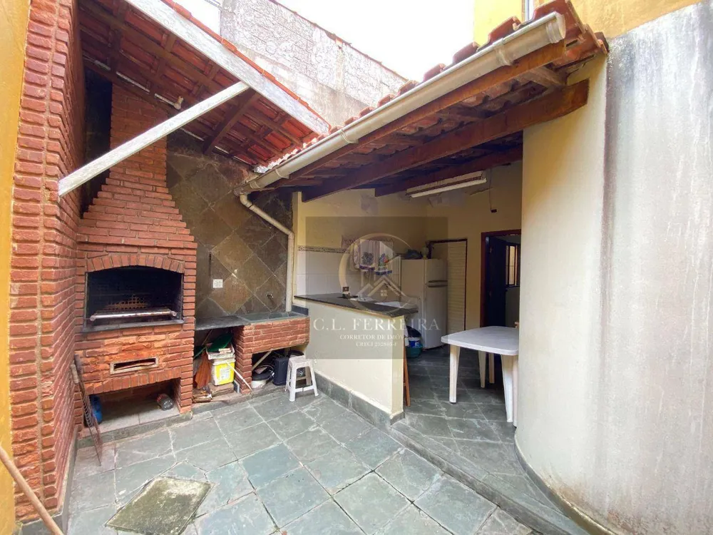 Casa, 5 quartos, 180 m² - Foto 2