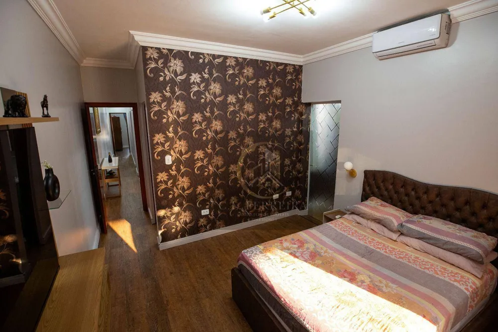 Sobrado, 3 quartos, 193 m² - Foto 1
