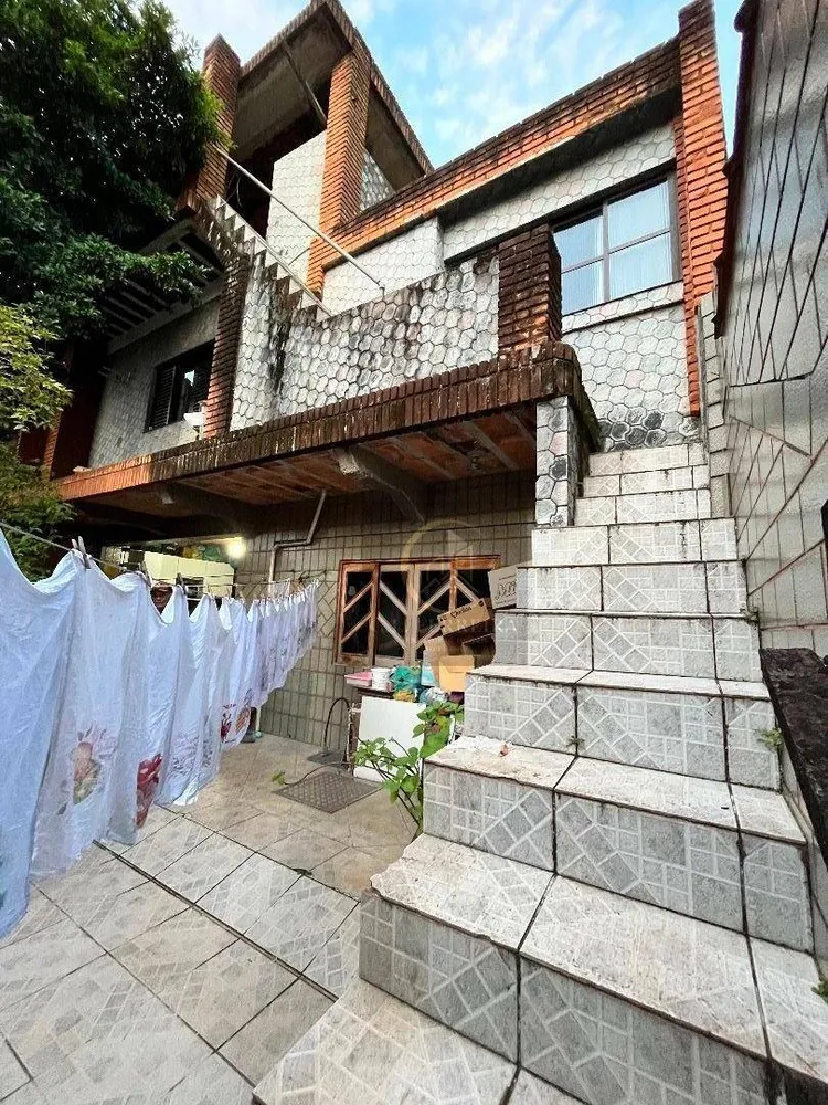 Casa, 3 quartos, 250 m² - Foto 9