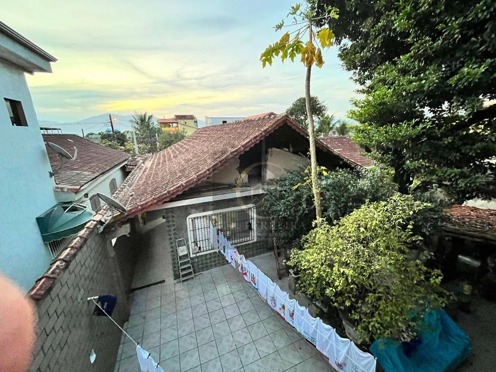 Casa, 3 quartos, 250 m² - Foto 1