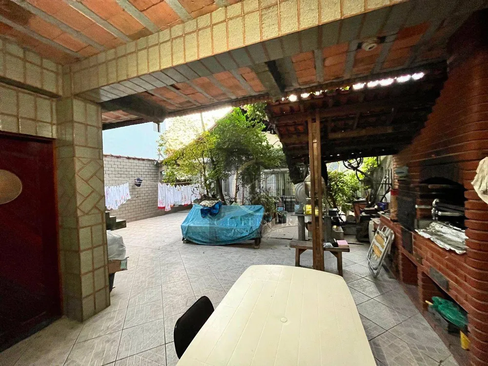 Casa, 3 quartos, 250 m² - Foto 2