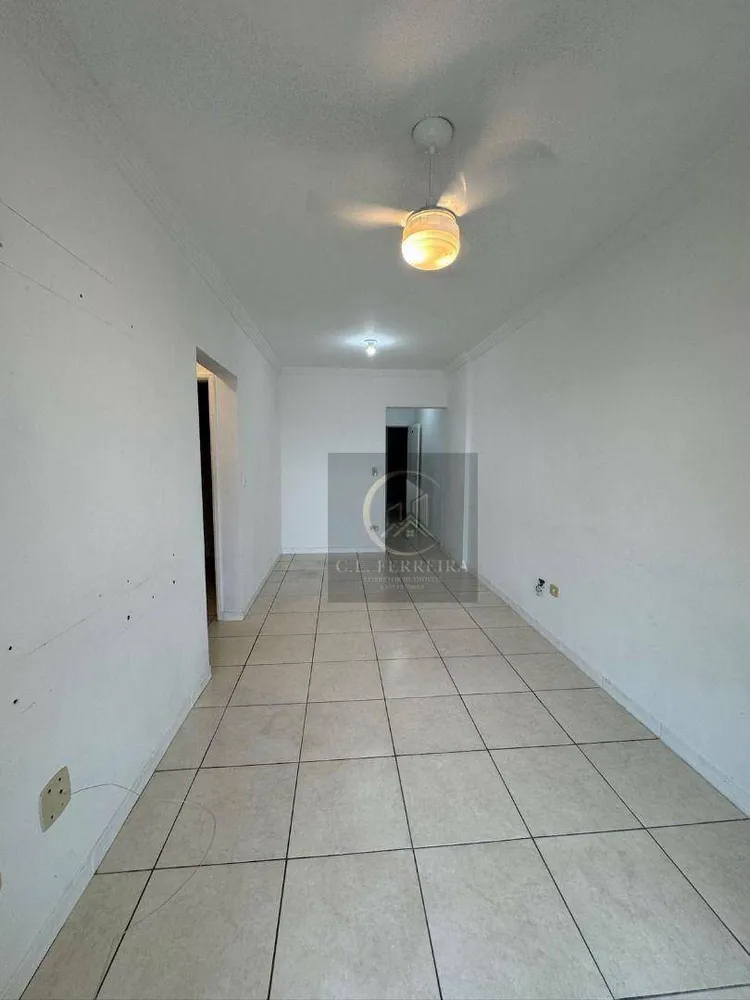 Apartamento, 2 quartos, 70 m² - Foto 2
