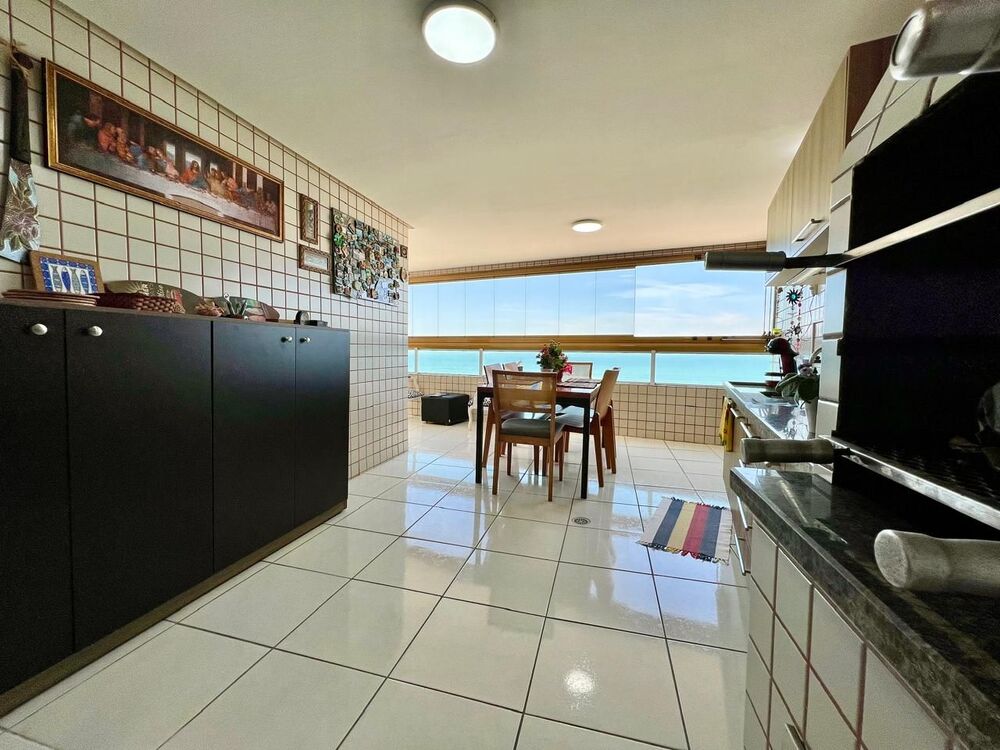 Apartamento, 3 quartos, 159 m² - Foto 2