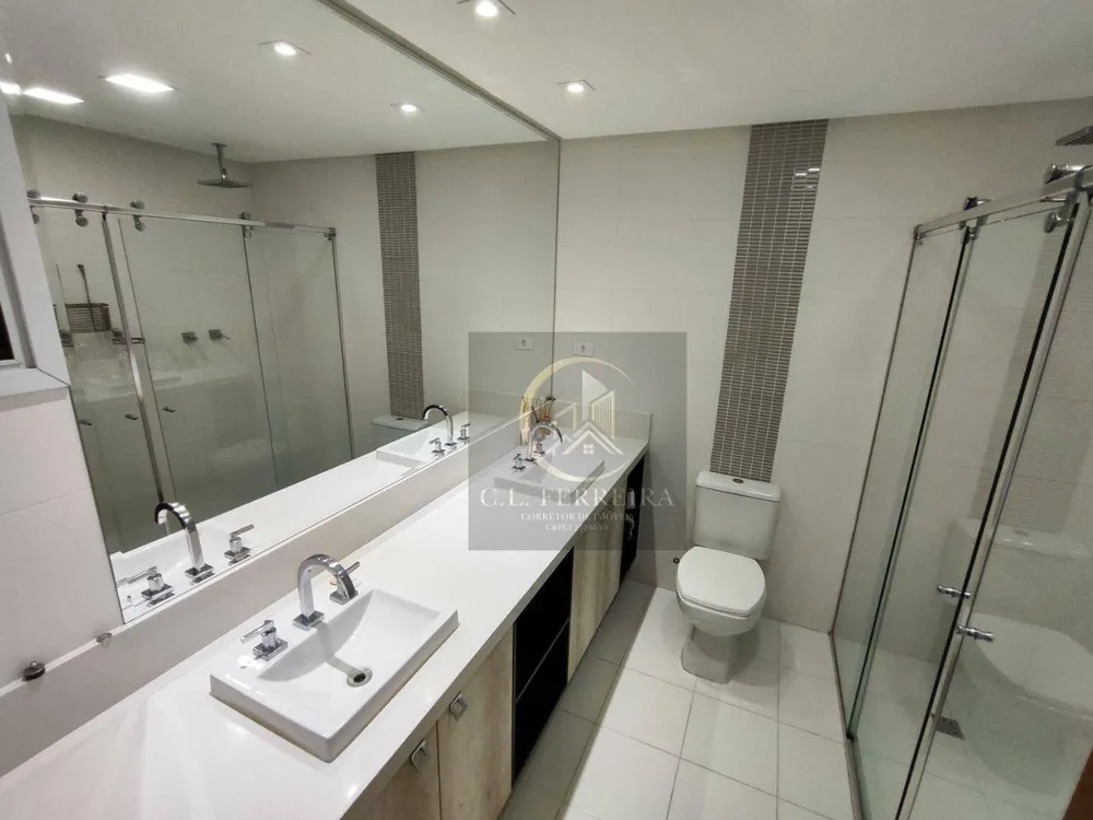 Apartamento, 3 quartos, 192 m² - Foto 2