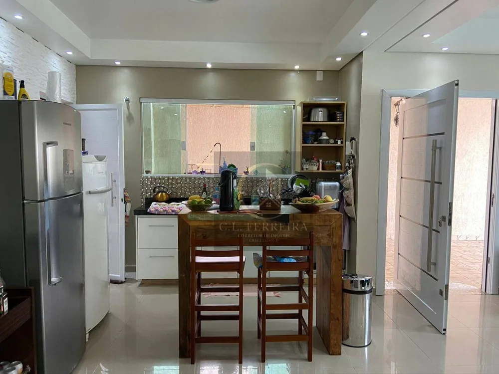 Casa, 4 quartos, 275 m² - Foto 4