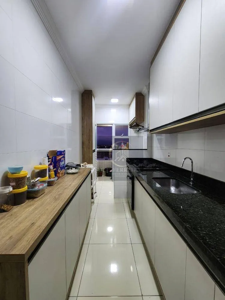 Apartamento, 3 quartos, 100 m² - Foto 1