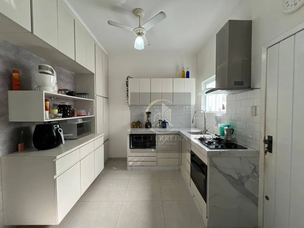 Sobrado, 3 quartos, 203 m² - Foto 1