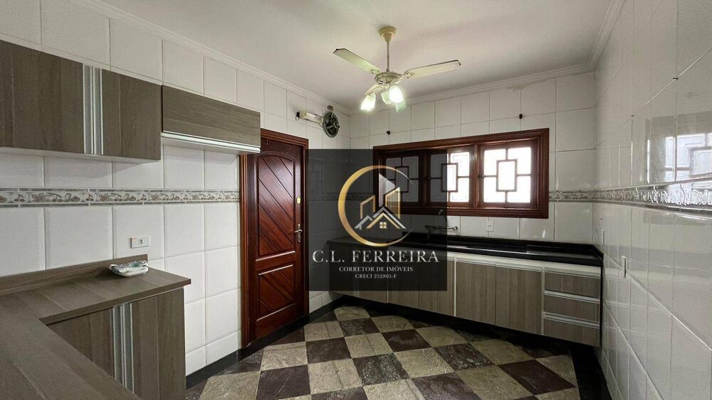 Casa, 3 quartos, 209 m² - Foto 10