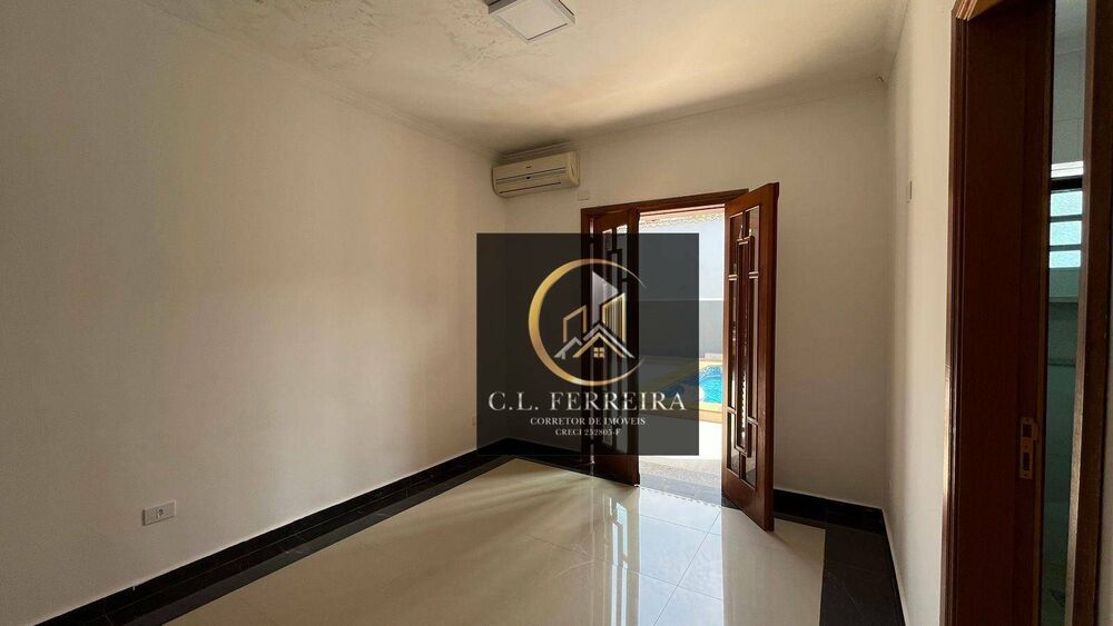 Casa, 3 quartos, 209 m² - Foto 24