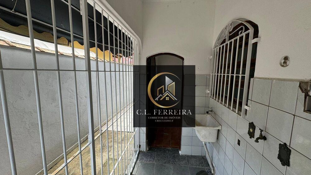 Casa, 5 quartos, 151 m² - Foto 3