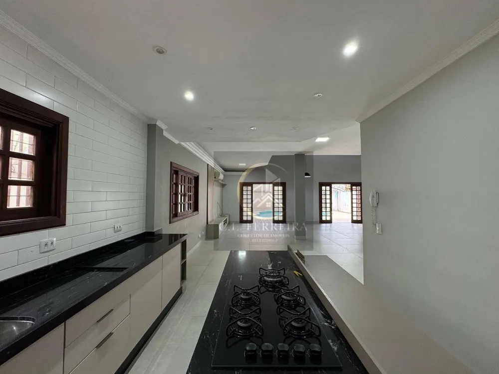 Sobrado, 4 quartos, 297 m² - Foto 8