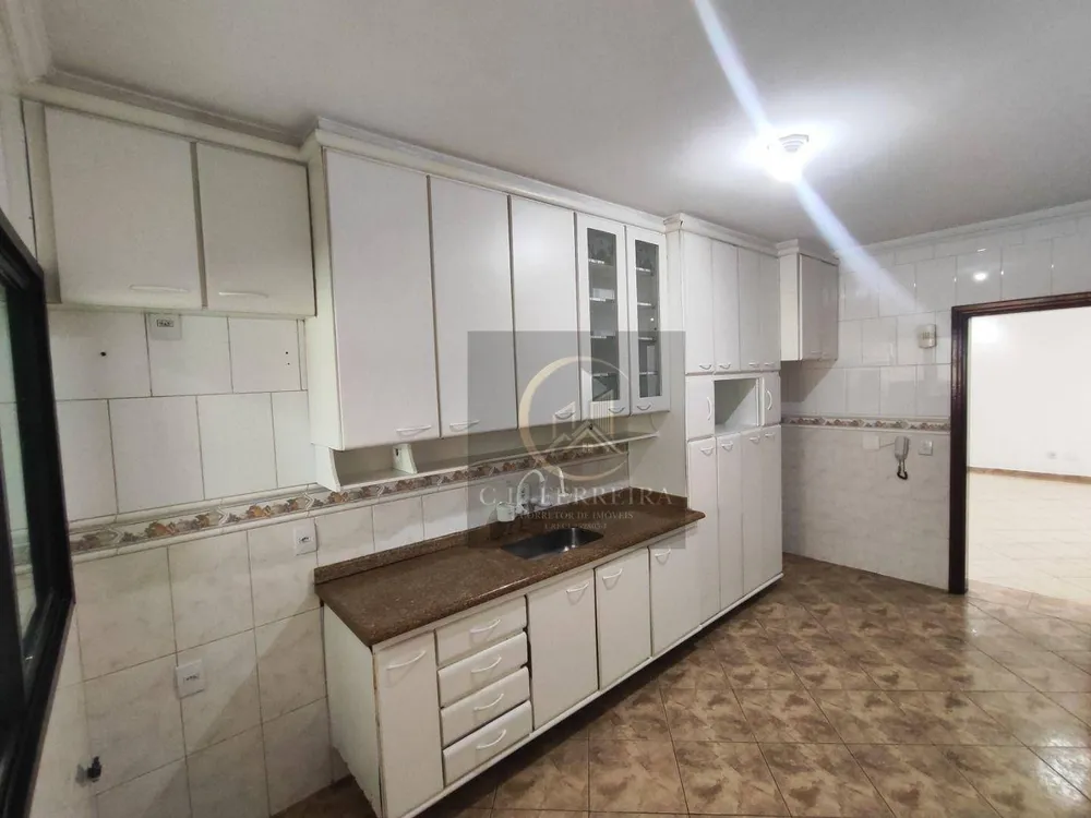Apartamento, 3 quartos, 175 m² - Foto 1