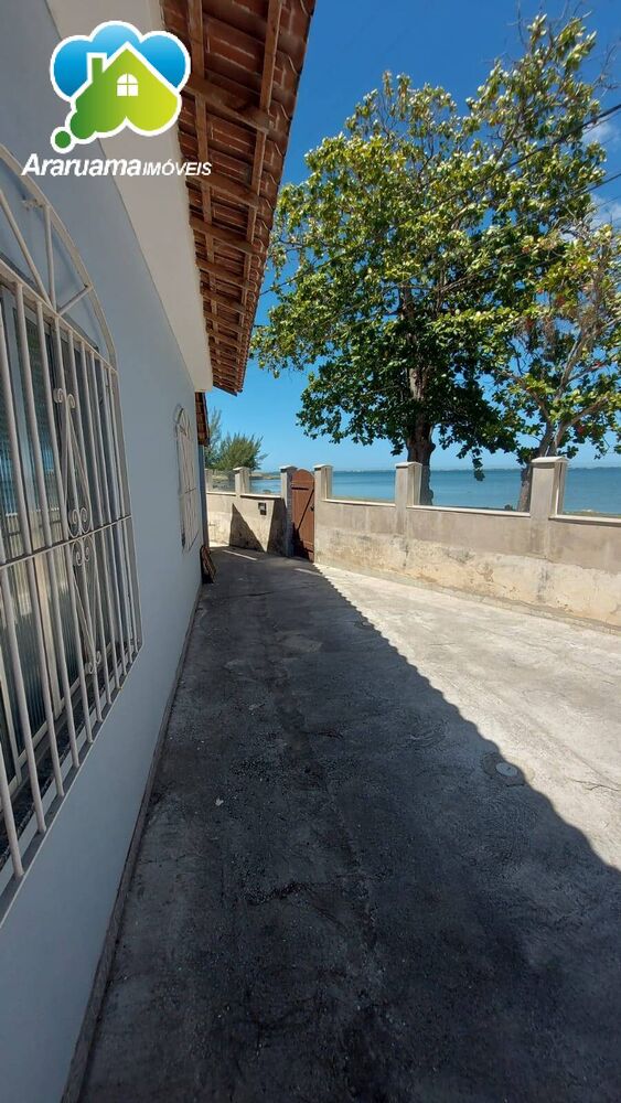 Casa à venda com 2 quartos, 122m² - Foto 1