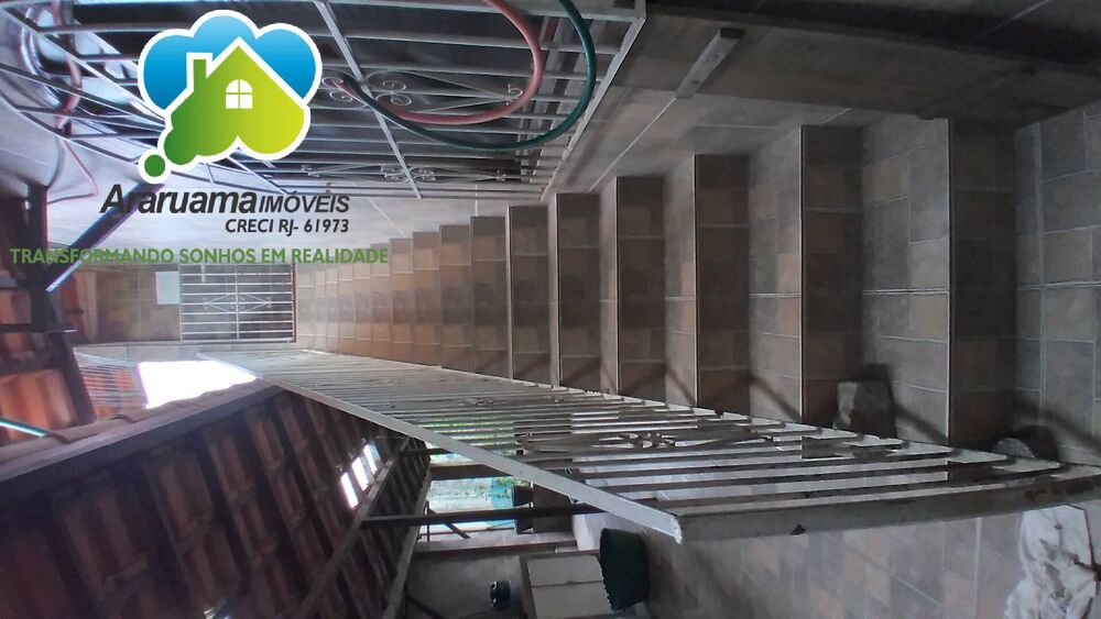Casa à venda com 4 quartos, 261m² - Foto 7