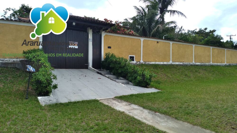 Casa à venda com 4 quartos, 261m² - Foto 2
