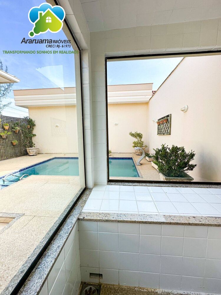 Casa à venda com 3 quartos, 334m² - Foto 7
