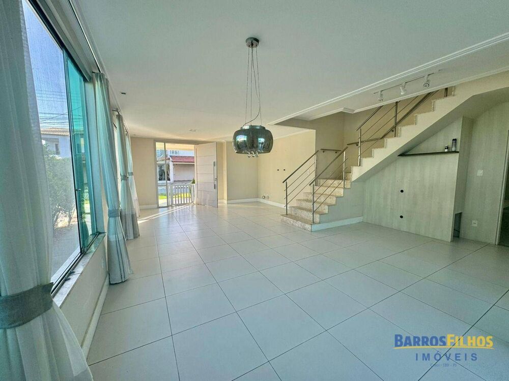 Casa de Condomínio à venda com 4 quartos, 248m² - Foto 4