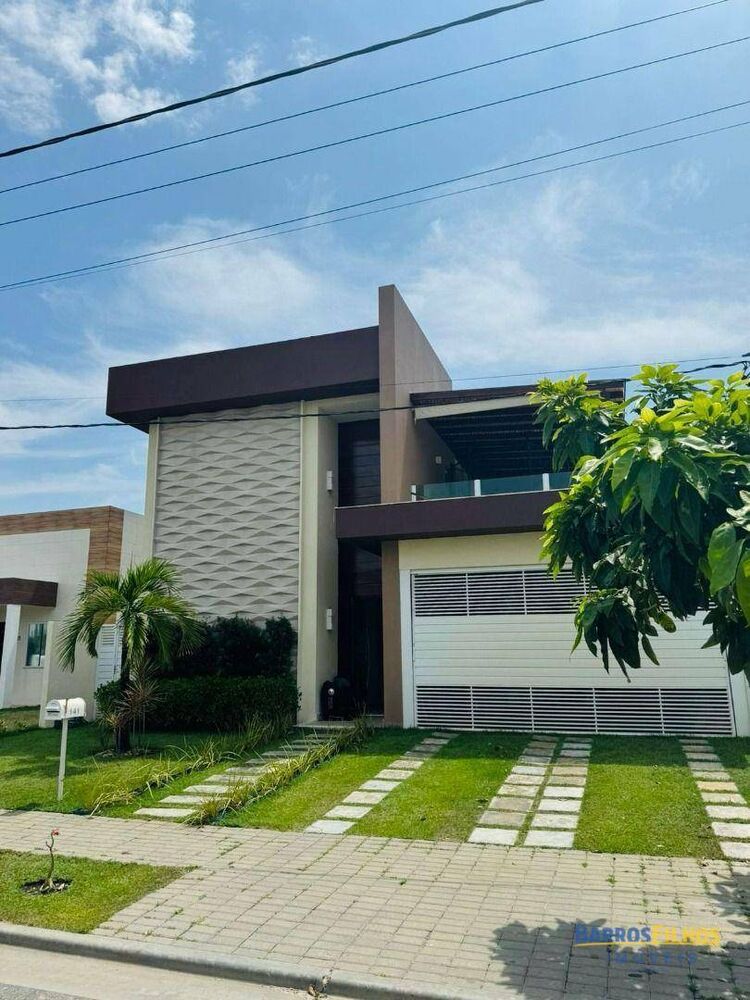 Casa de Condomínio à venda com 5 quartos, 275m² - Foto 1