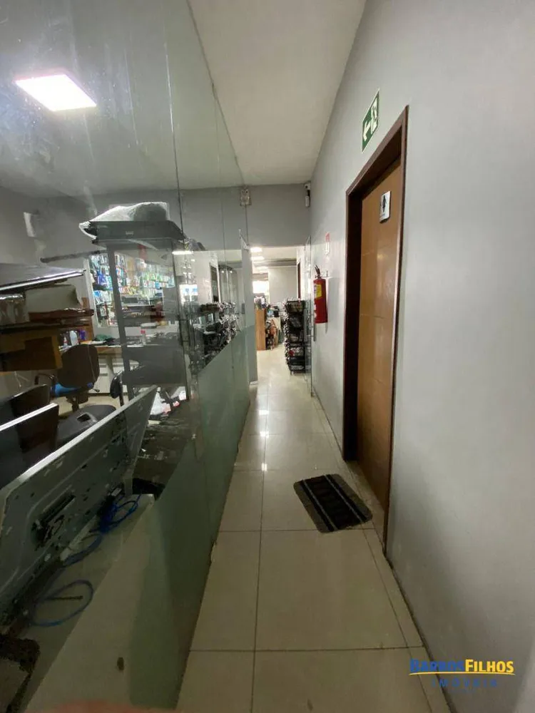 Loja-Salão, 400 m² - Foto 1