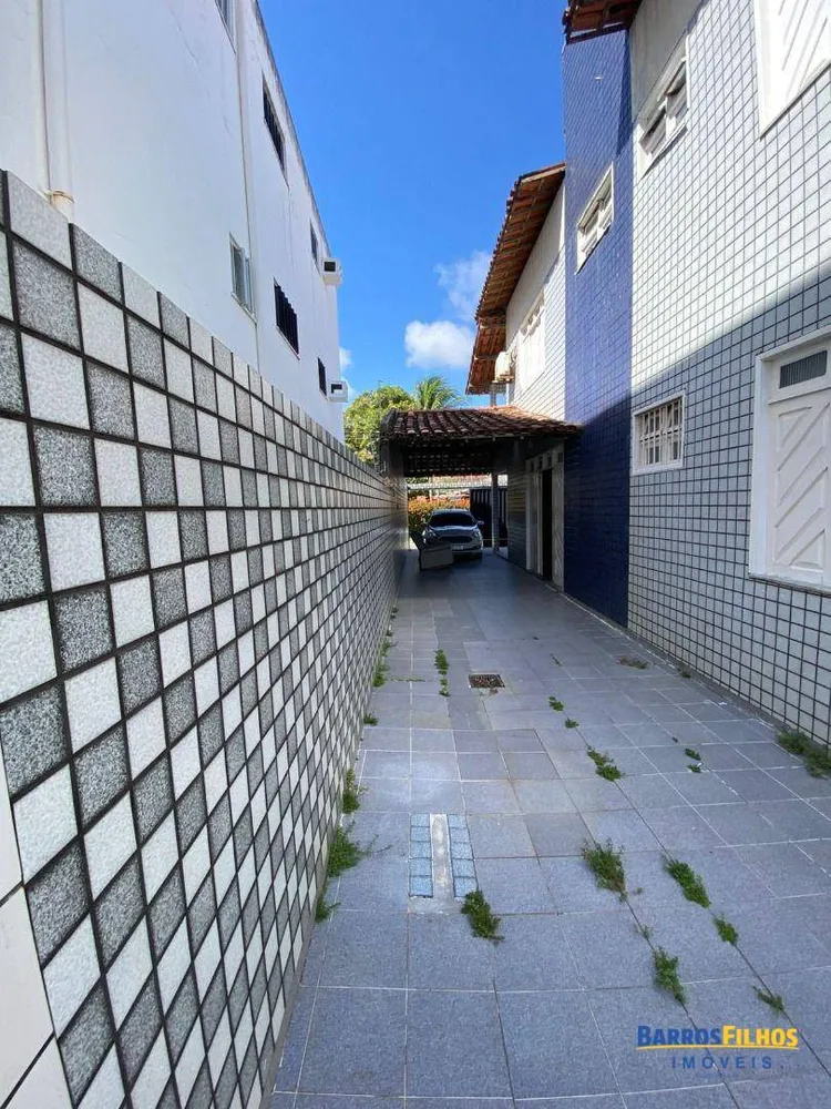 Casa, 6 quartos, 247 m² - Foto 3