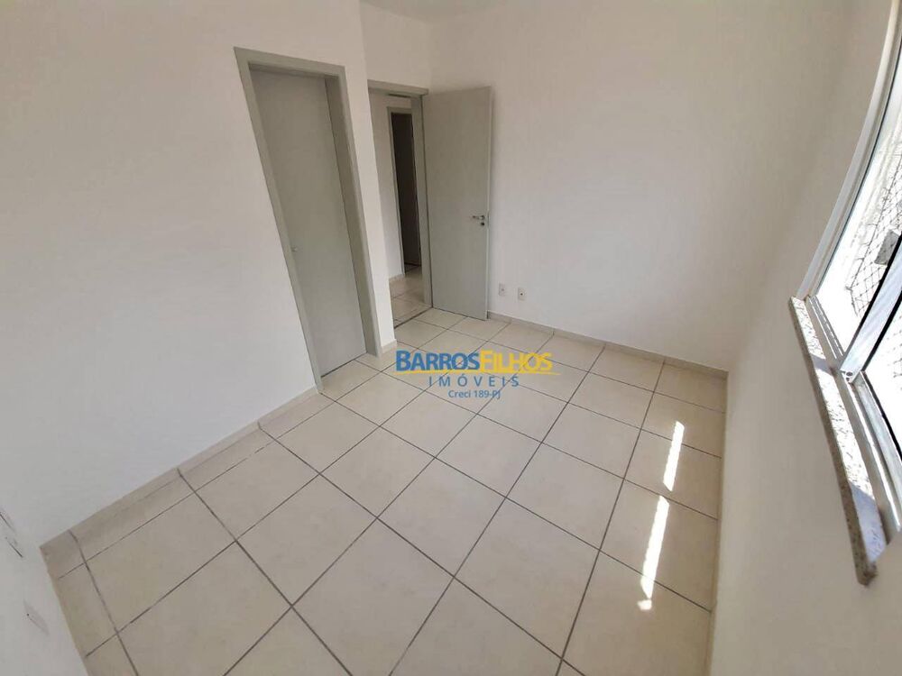 Apartamento à venda com 3 quartos, 58m² - Foto 2