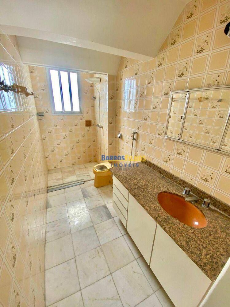 Apartamento à venda com 3 quartos, 157m² - Foto 4