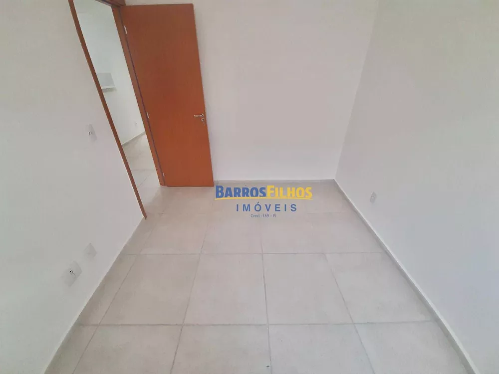 Apartamento para alugar com 2 quartos, 62m² - Foto 4