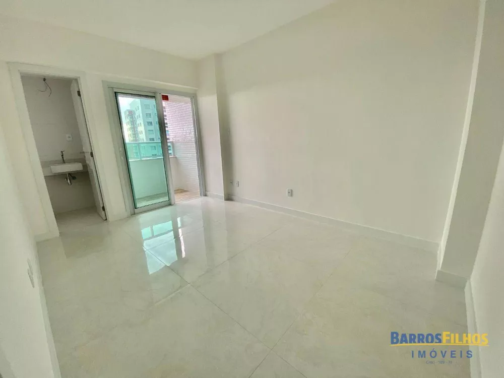 Apartamento à venda com 3 quartos, 176m² - Foto 11