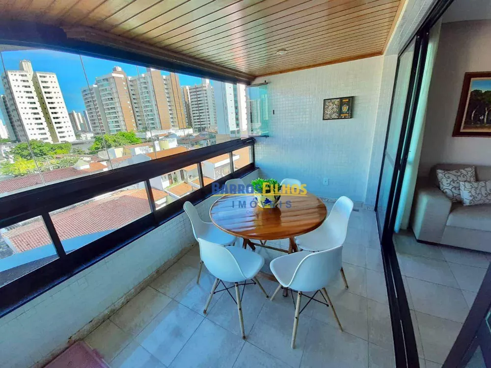 Apartamento à venda com 4 quartos, 180m² - Foto 2