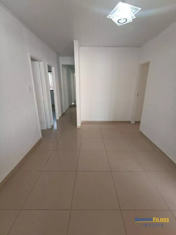 Casa à venda com 2 quartos, 61m² - Foto 5