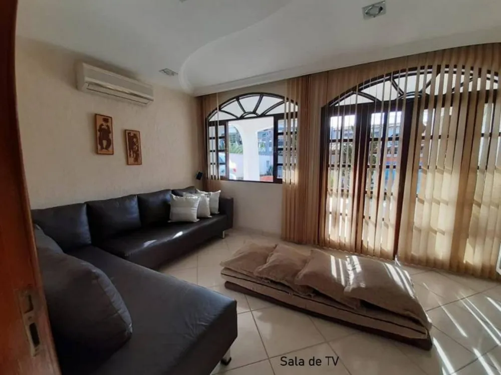 Casa, 4 quartos, 258 m² - Foto 8