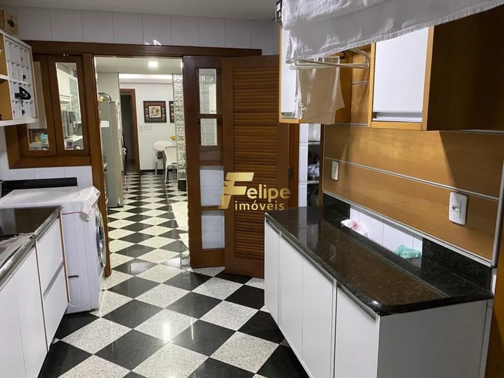 Apartamento à venda com 4 quartos, 330m² - Foto 2