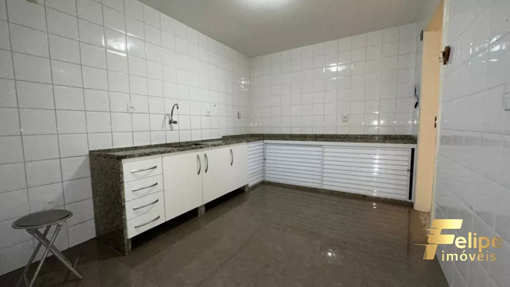 Apartamento à venda com 3 quartos, 90m² - Foto 2