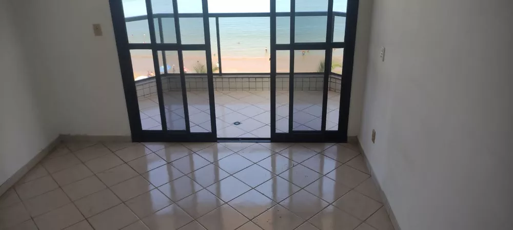 Apartamento à venda com 3 quartos, 110m² - Foto 2