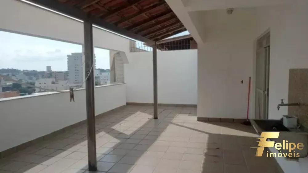 Cobertura à venda com 3 quartos, 180m² - Foto 1