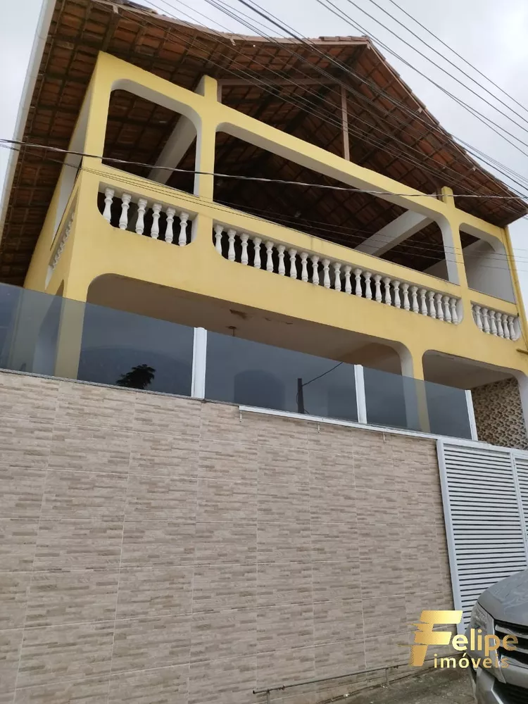 Casa à venda com 4 quartos, 280m² - Foto 1