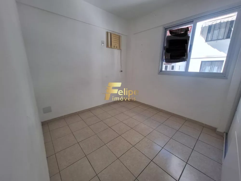 Apartamento à venda com 2 quartos, 62m² - Foto 4