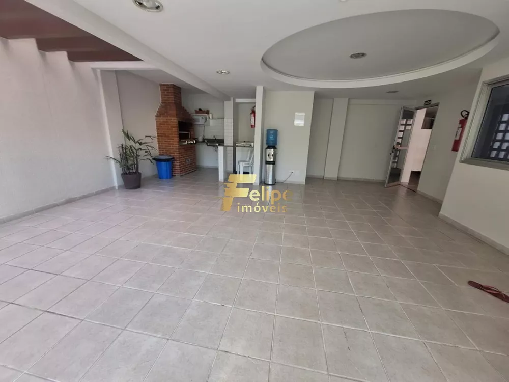 Apartamento à venda com 2 quartos, 62m² - Foto 12