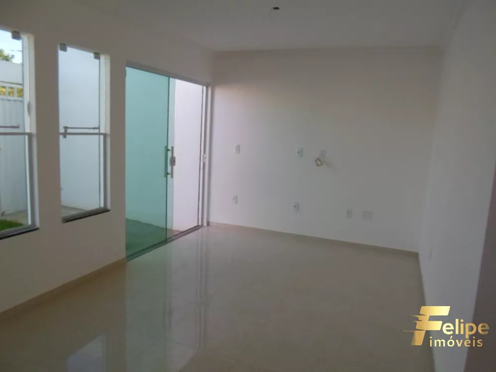 Casa à venda com 2 quartos, 85m² - Foto 4