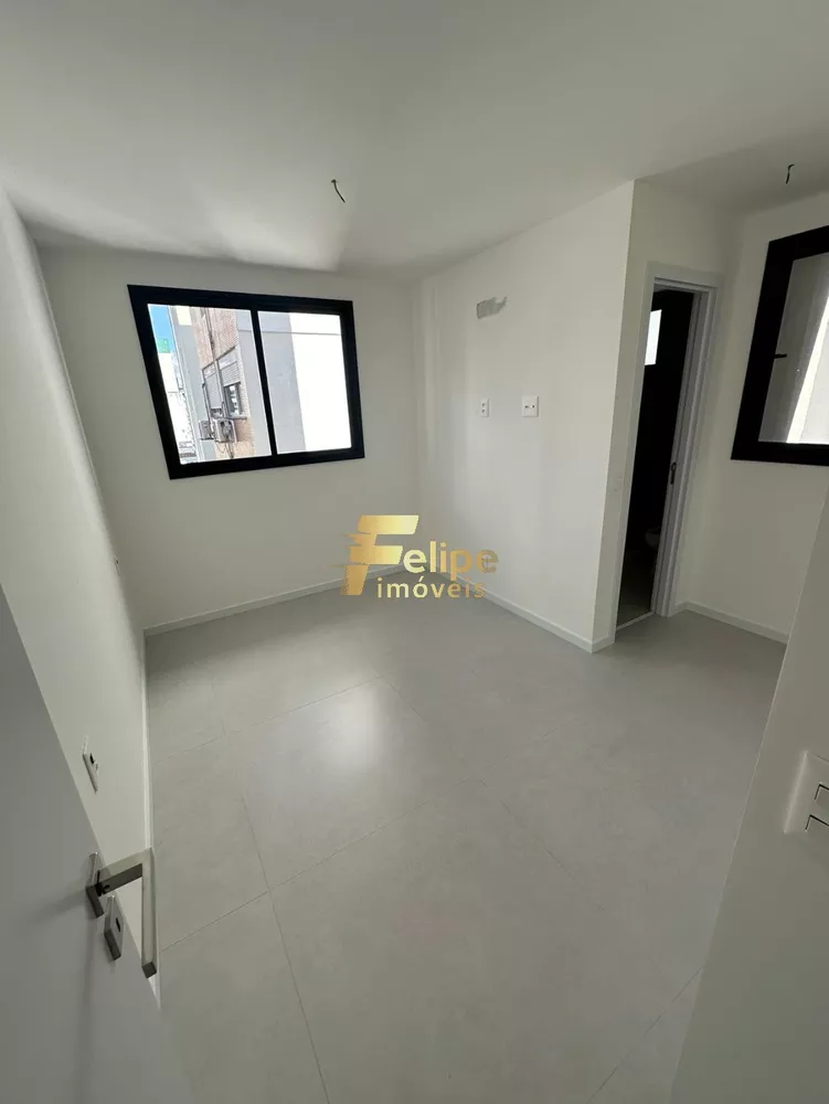 Apartamento à venda com 2 quartos, 61m² - Foto 7