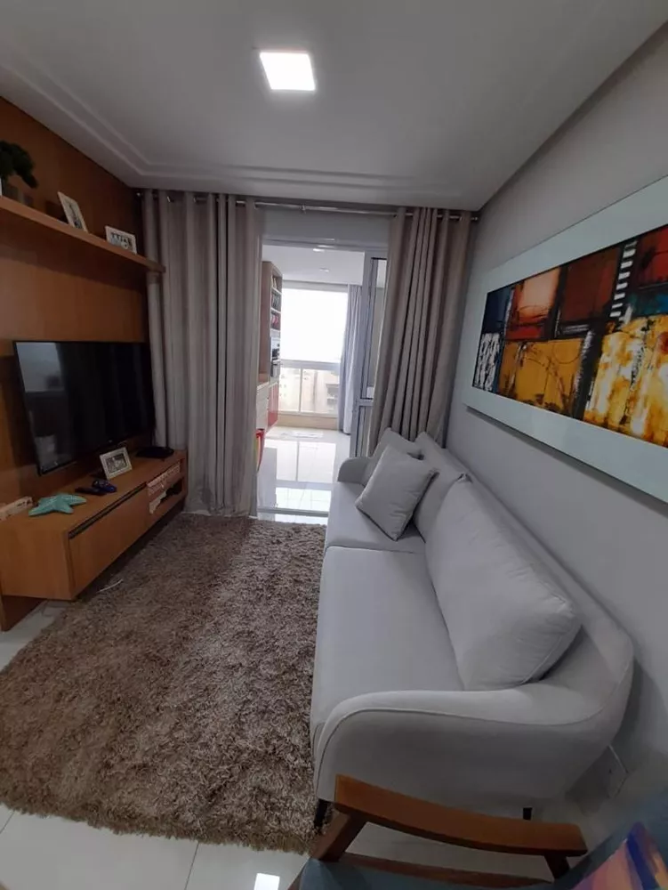 Apartamento à venda com 3 quartos, 96m² - Foto 1