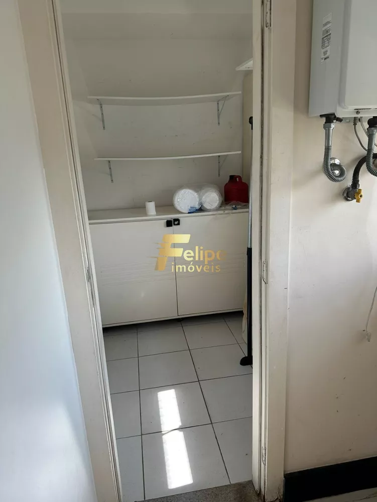 Apartamento à venda com 3 quartos, 142m² - Foto 3