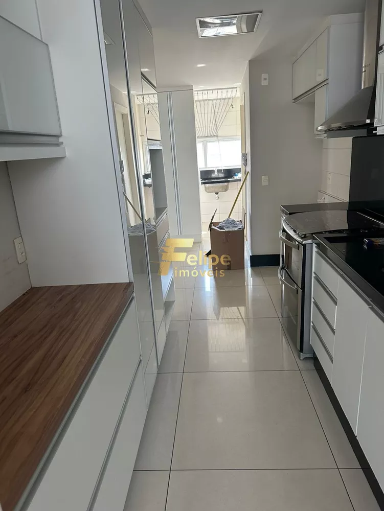 Apartamento à venda com 3 quartos, 142m² - Foto 8