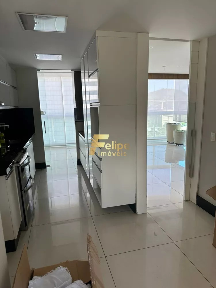 Apartamento à venda com 3 quartos, 142m² - Foto 5