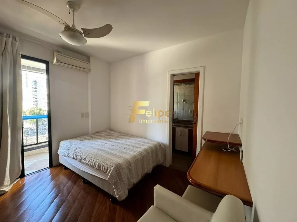 Apartamento à venda com 3 quartos, 156m² - Foto 6