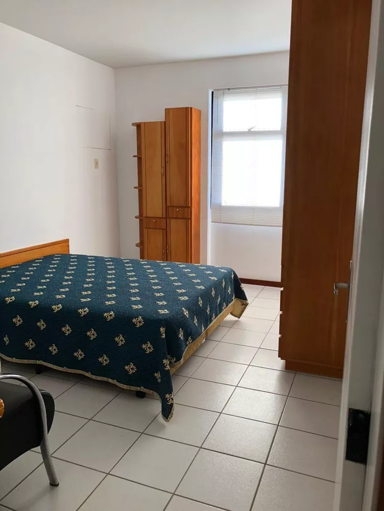 Apartamento à venda com 3 quartos, 125m² - Foto 8